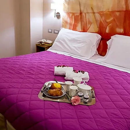 Dolcedorme Garni 2* Парма