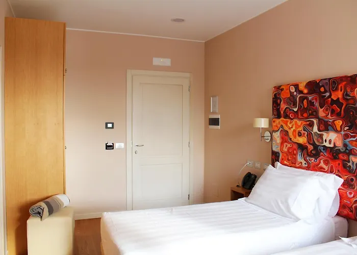 Dolcedorme Garni Otel 2*